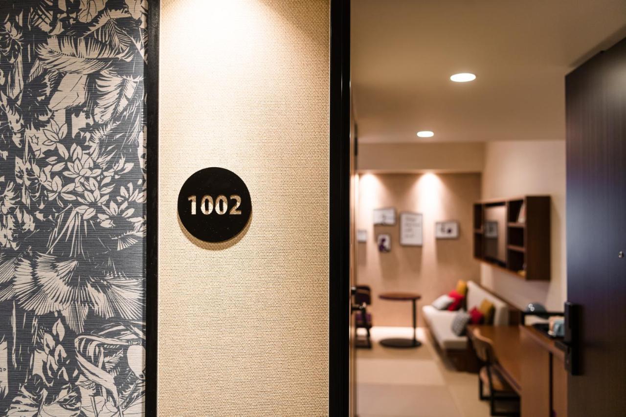 Prostyle Ryokan Naha Kenchou Mae Екстер'єр фото